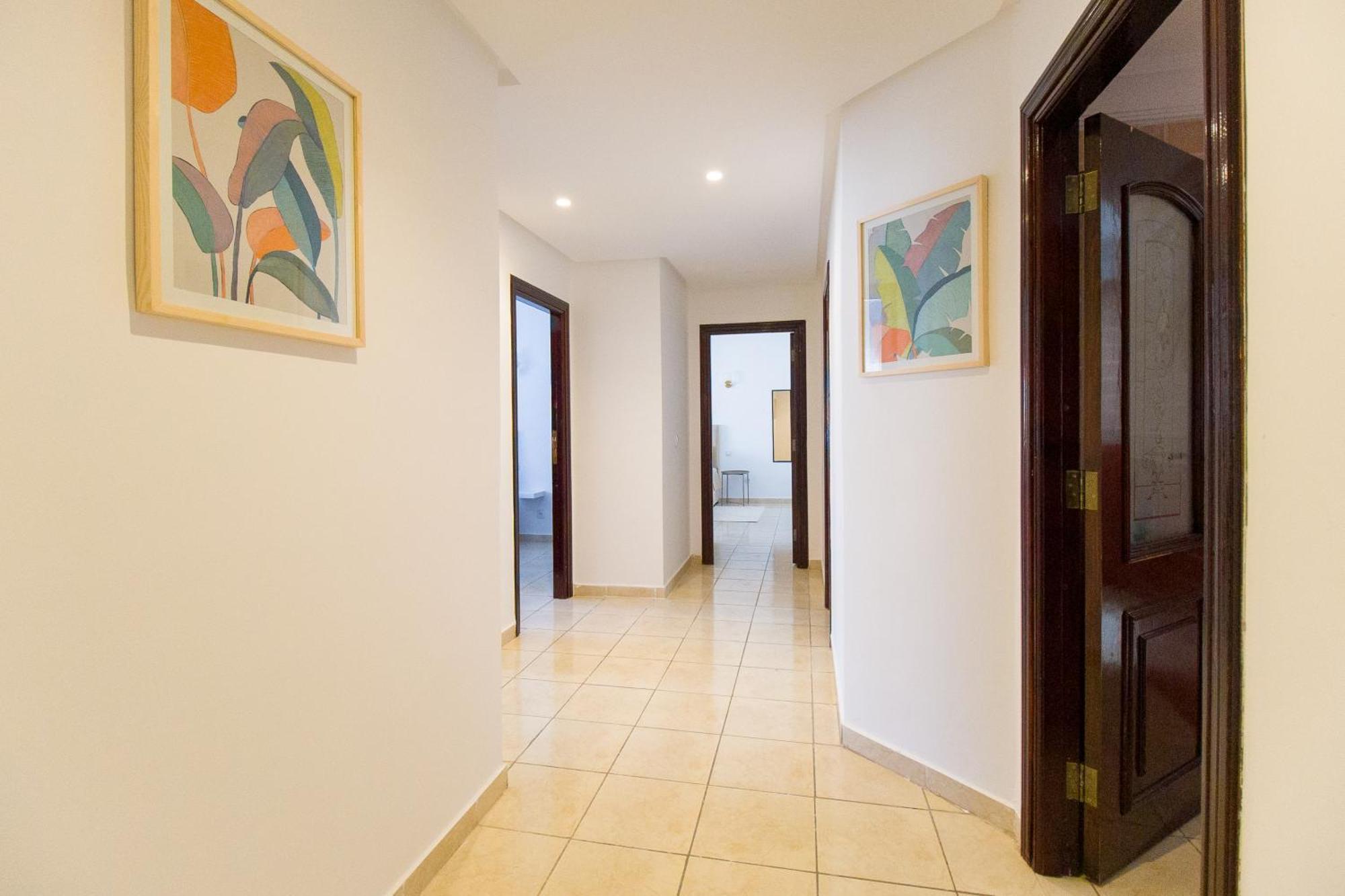 Stylish & Bright 3-bedroom For Max Of 8, Center With Air Conditioning And Free Parking * Tanger